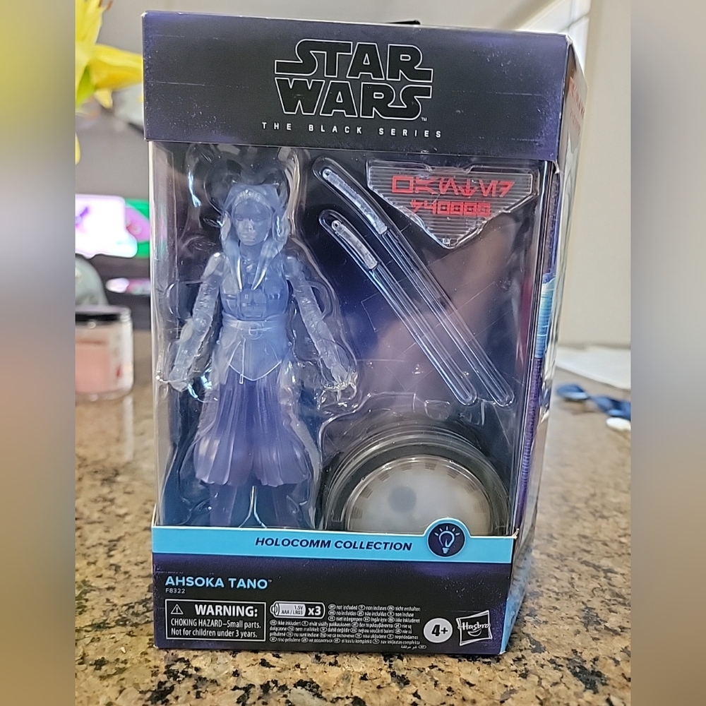 Star Wars The Black Series Ahsoka Tano 6" Figure Holocomm Collection New in Box